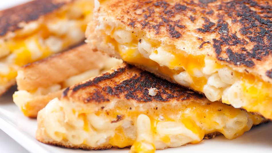 Macaroni-and-Cheese-Grilled-Cheese-Sandwiches