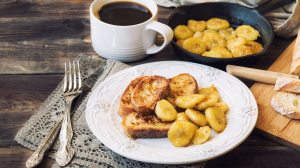 Bananas-Foster-French-Toast