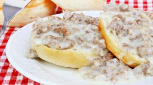 homemade-Biscuits-And-Gravy