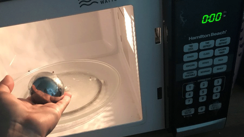 aluminum-foil-microwave