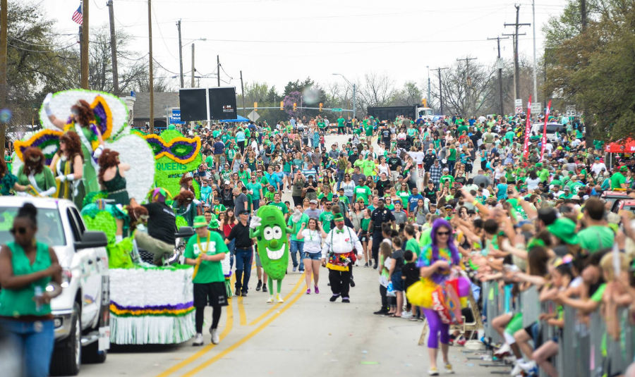 mansfield pickle parade