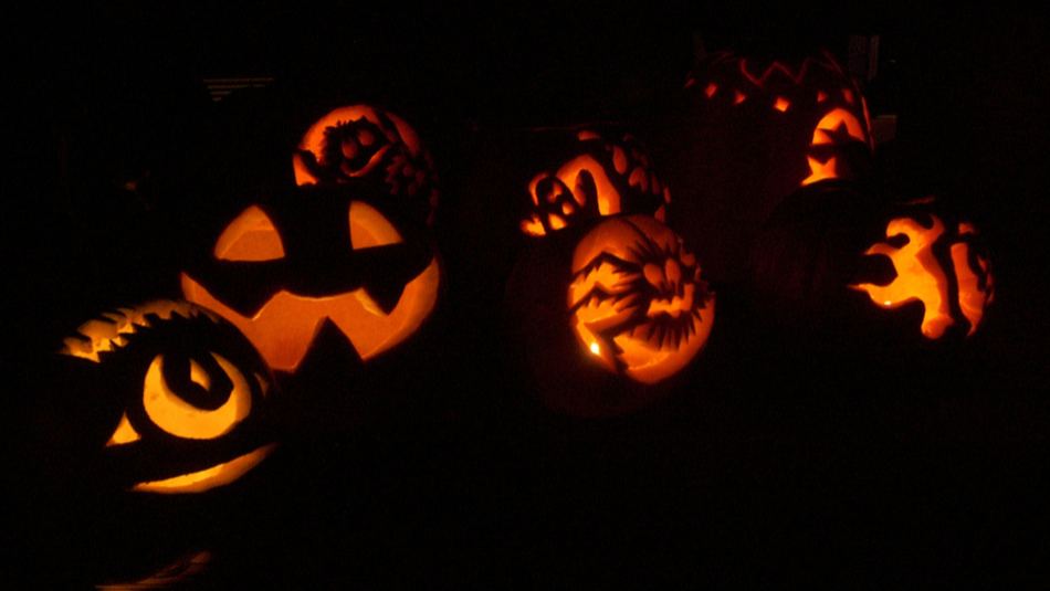 why do we carve pumpkins