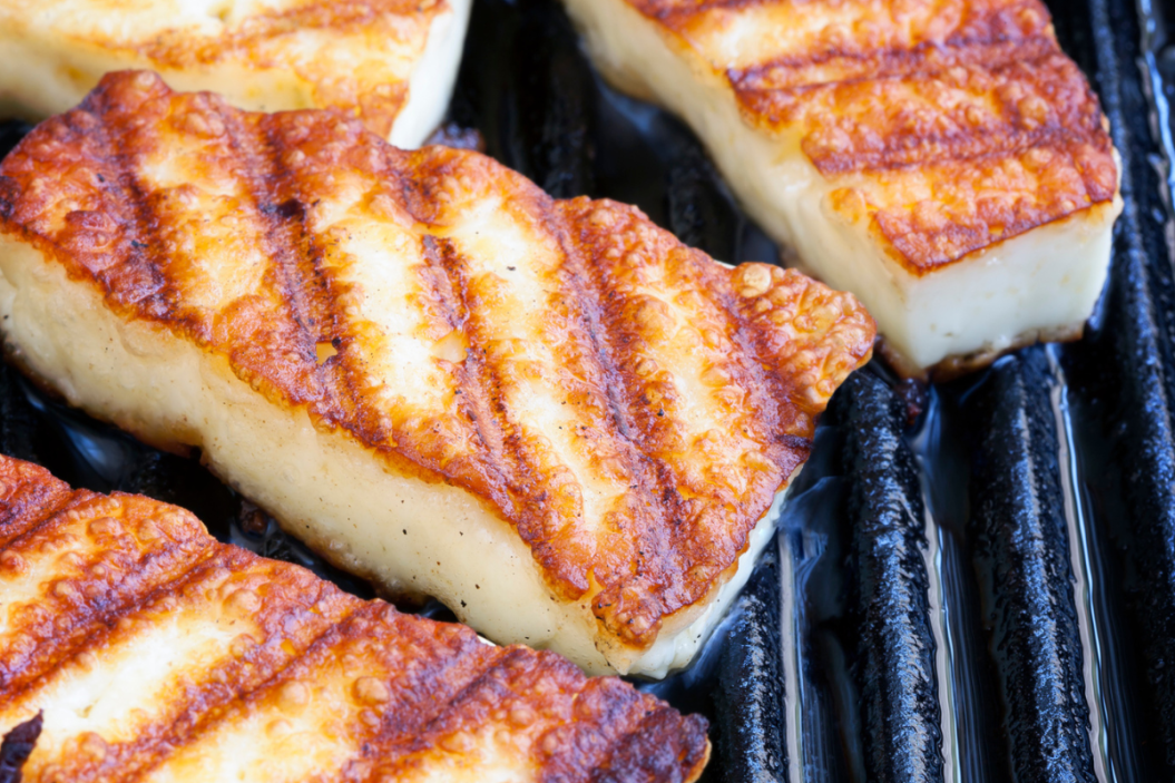 halloumi grilled cheese on a grill